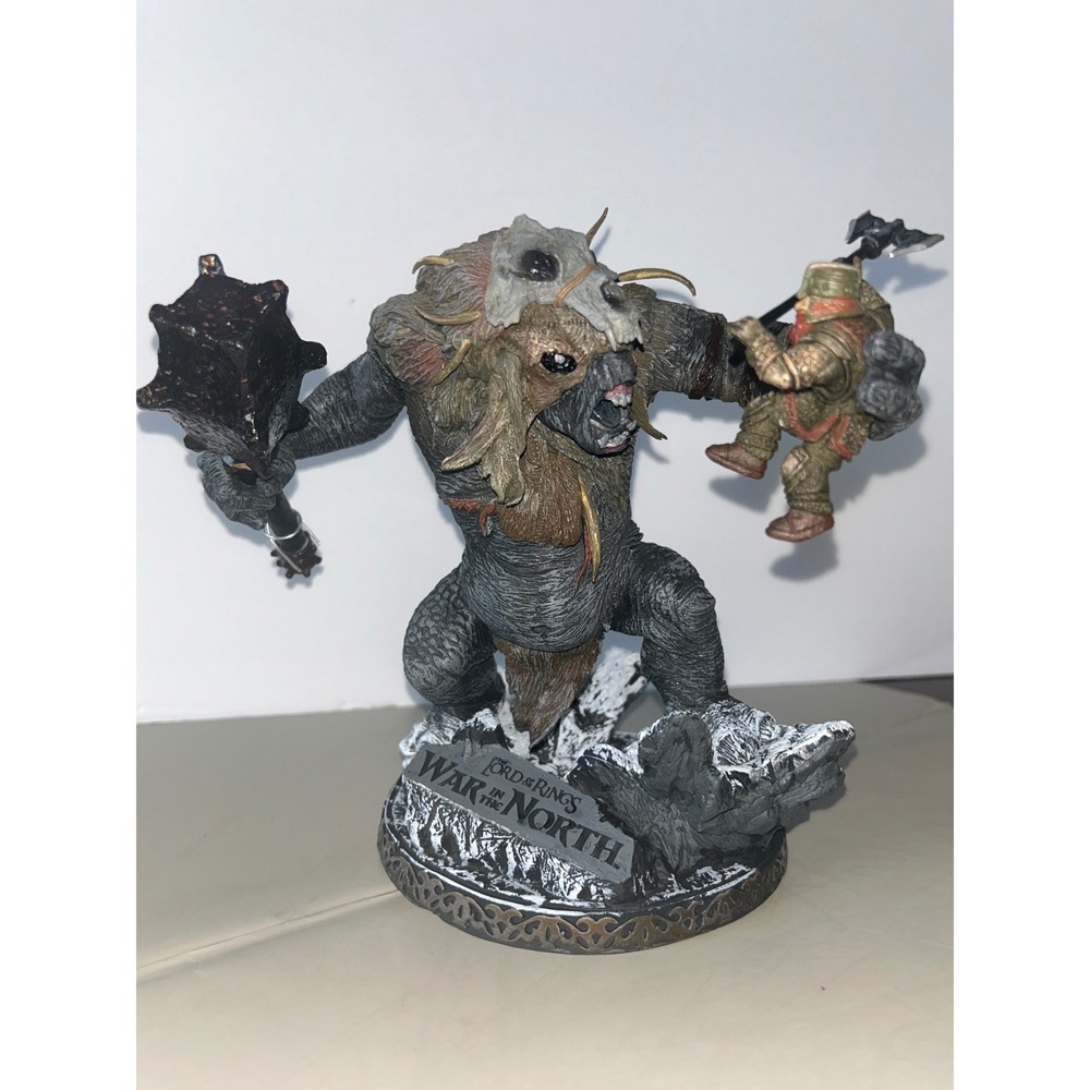 Lord of the Rings War in the North Snow Troll Statue Muckle Mannequins Oxmox